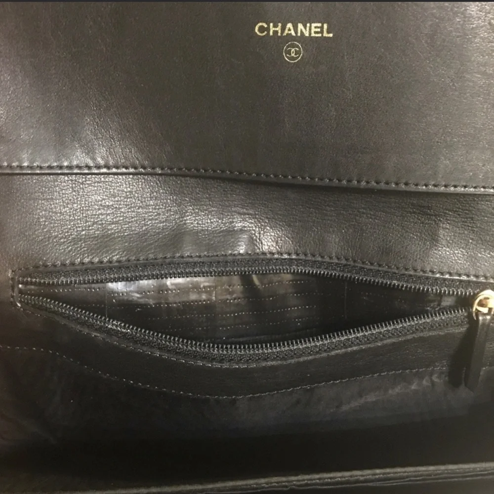 🔥AUTH. CHANEL TIMELESS CLUTCH, WALLET WOC 🔥 - Picture 8 of 10